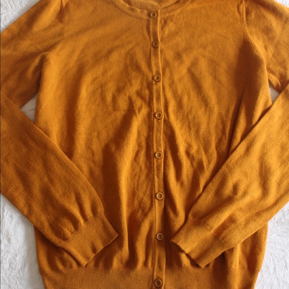 Zalando Button Up Cardigan - Picture 2 of 3